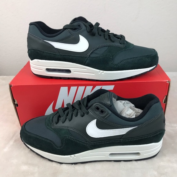 air max 1 outdoor green